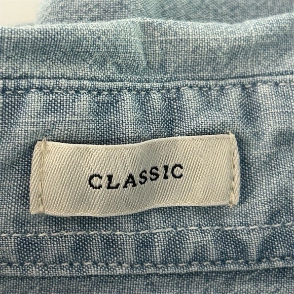 J.Crew Men's Denim Shirt M tall Blue Long Sleeve Button-Up Classic Fit - Picture 11 of 12